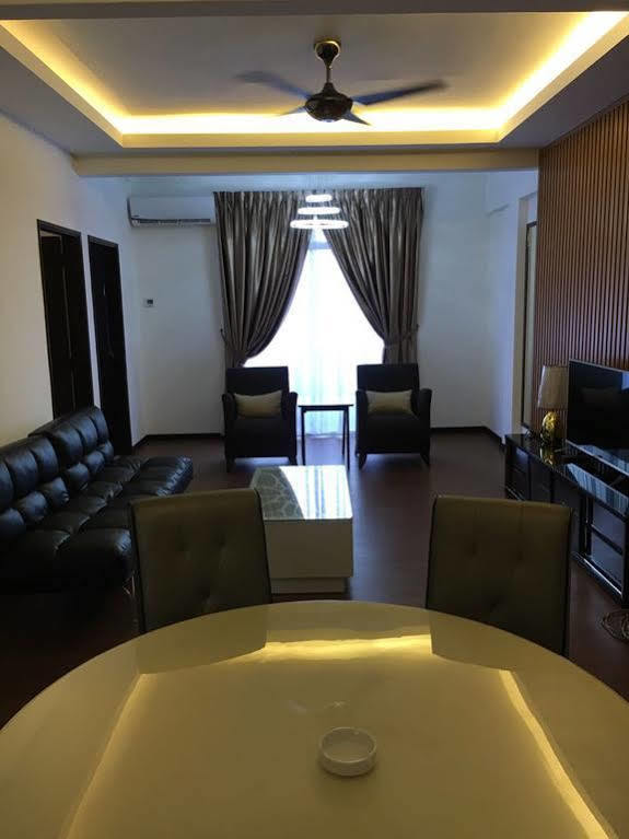 Midcity Service Suite Malacca Exterior foto